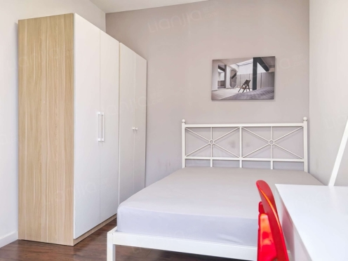 合租·揽胜金沙 3居室 东卧