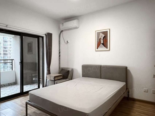 合租·蜀郡又一城 4居室 东卧