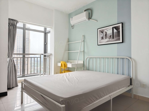 合租·蜀都中心一期 4居室 东北卧