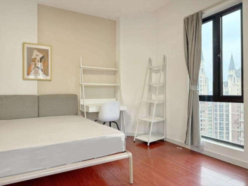 合租·中德英伦世邦K区 5居室 北卧