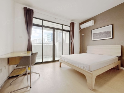 合租·澳龙名城 4居室 西北卧