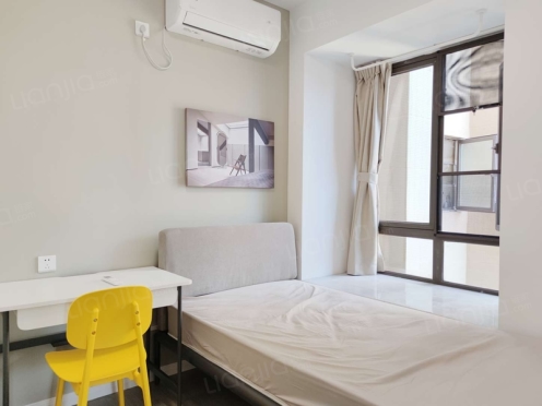 合租·南湖国际社区 4居室 东卧