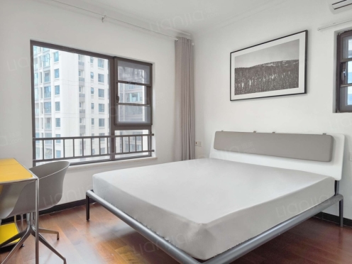 合租·万科翡翠公园 4居室 西卧