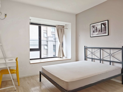 合租·美城悦荣府 4居室 西卧