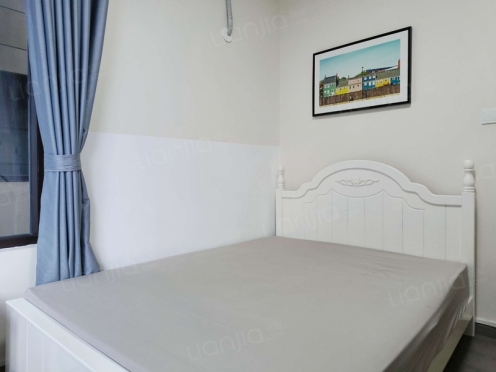 合租·万达华庭 4居室 东南卧