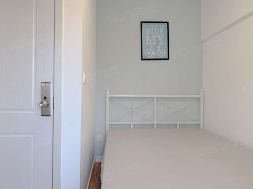 合租·东方新城一期 3居室 东卧