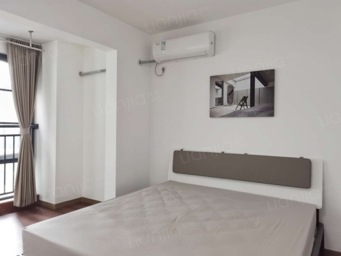 合租·万科金域华府 4居室 东南卧