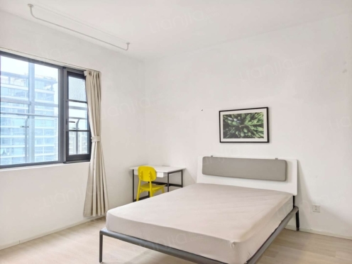 合租·聚亿玺悦府 5居室 南卧