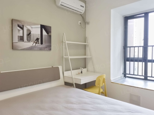 合租·英郡二期 5居室 东卧