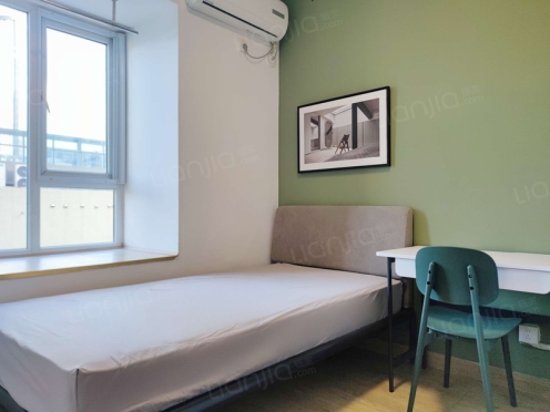 合租·都会路苑 4居室 东卧