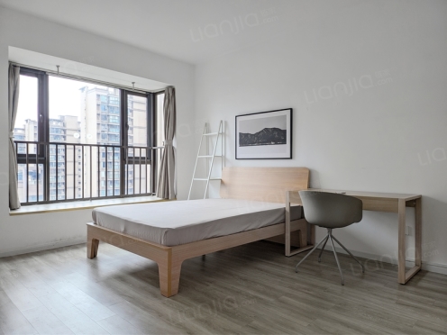 合租·南延新苑 4居室 南卧