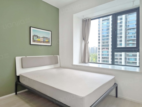 合租·交投星月湖畔 5居室 北卧