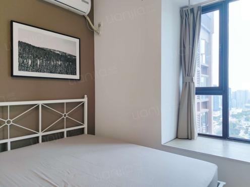 合租·人居盛和林语北区 4居室 东卧