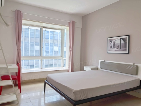 合租·卧龙晓城 4居室 东卧