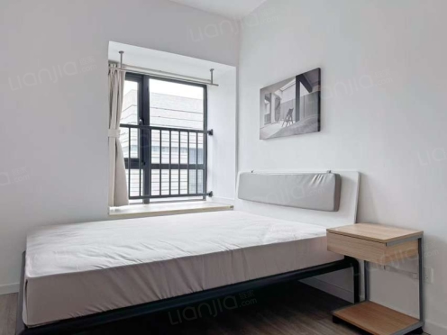 合租·华润二十四城七期 3居室 西南卧