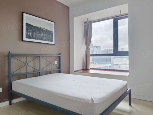 合租·时代晶座(高新) 4居室 东卧