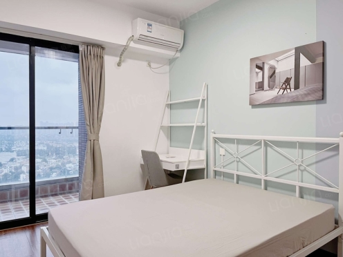 合租·中德英伦联邦B区 4居室 西卧