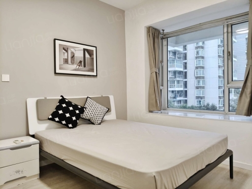 合租·蓝光富丽花城 3居室 东卧