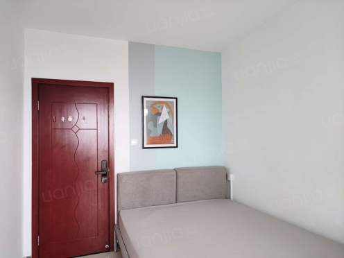 合租·蓝光凯丽香江 4居室 东卧