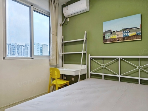 合租·金地嘉年华城A区 3居室 南卧