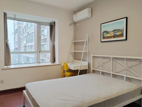 合租·瑞祥御锦 4居室 东卧