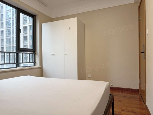 合租·滨江望珑 4居室 东北卧