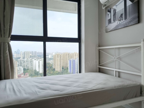 合租·蓝谷地天域 4居室 西卧