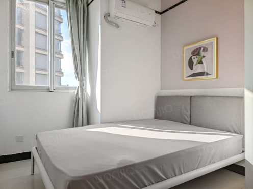 合租·学府花园 4居室 西卧