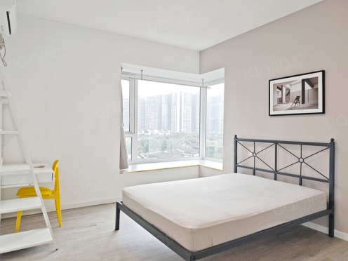 合租·家益欣城 4居室 南卧