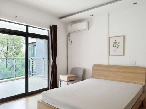 合租·盛南领地 4居室 东卧