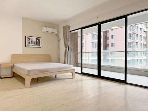 合租·中德英伦联邦A区 4居室 东北卧