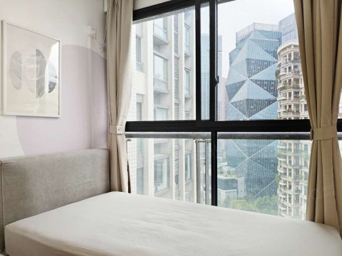 合租·英郡三期 4居室 西卧