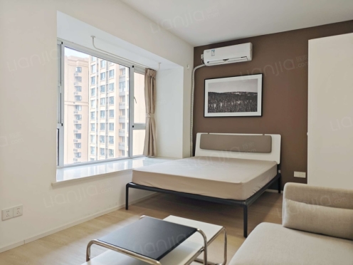 合租·鑫苑鑫都汇南区 4居室 东卧