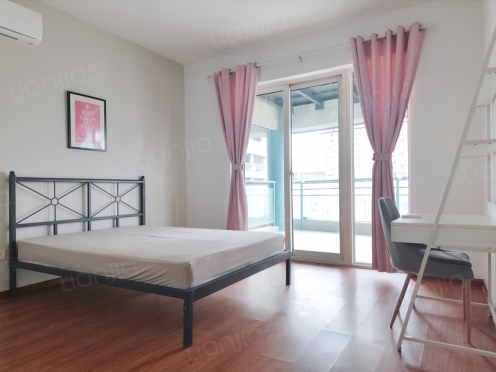 合租·远大都市风景三期 4居室 西卧