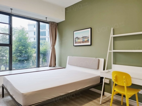 合租·中环丰锦 5居室 西卧