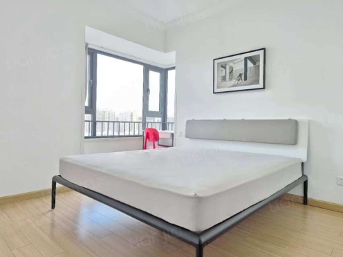 合租·中海右岸 3居室 北卧