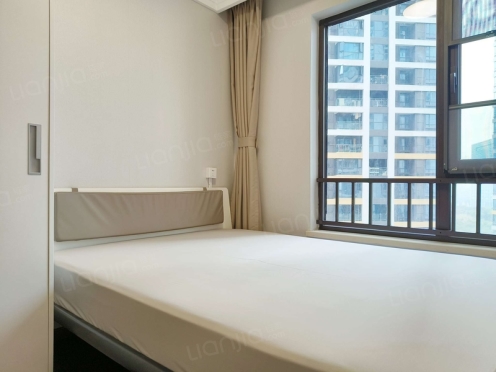 合租·中海天府里云岭一期 4居室 南卧