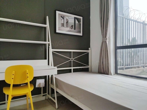 合租·绿地GIC贰期 4居室 南卧