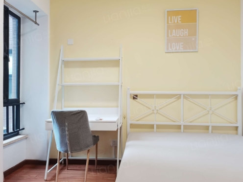 合租·新界一期 4居室 南卧