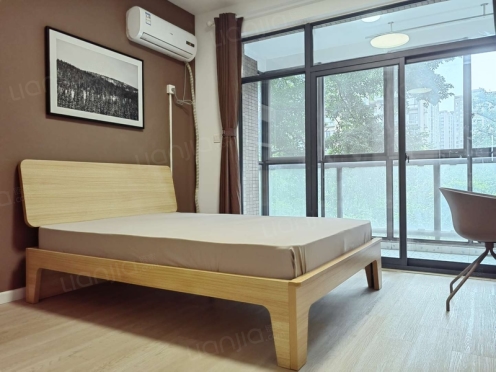 合租·中大君悦金沙一二期 3居室 东北卧