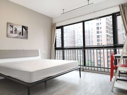 合租·中德英伦联邦B区 5居室 南卧