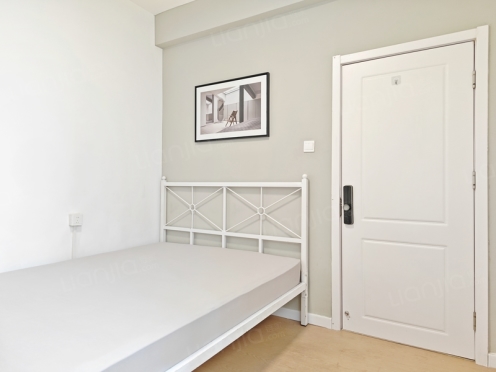 合租·清水路苑 3居室 西卧