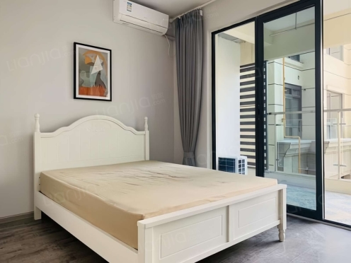 合租·美泉悦府 5居室 东卧