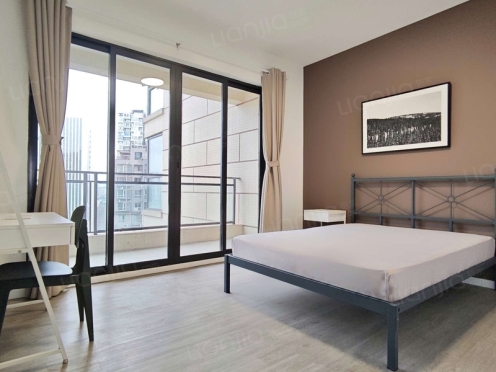 合租·新希望锦官阁 5居室 东卧