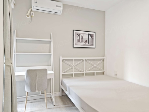 合租·金阳易诚国际 3居室 南卧