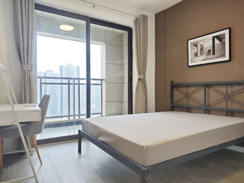 合租·绿地468公馆三期 3居室 东南卧