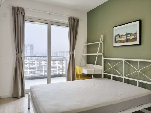 合租·蓝光富丽花城 3居室 南卧