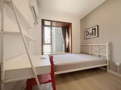 合租·花样年花郡 4居室 北卧