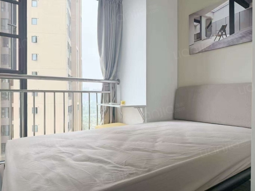 合租·金地天府城 4居室 西卧