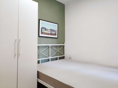 合租·蓝光凯丽香江 4居室 北卧